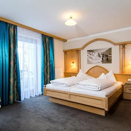 Almhof Bed and breakfast